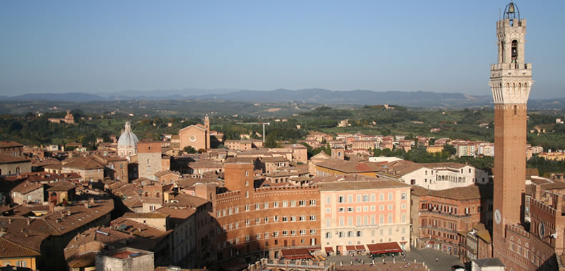 Discover San Gimignano in Italy - Rolling Hills Francesco Conforti